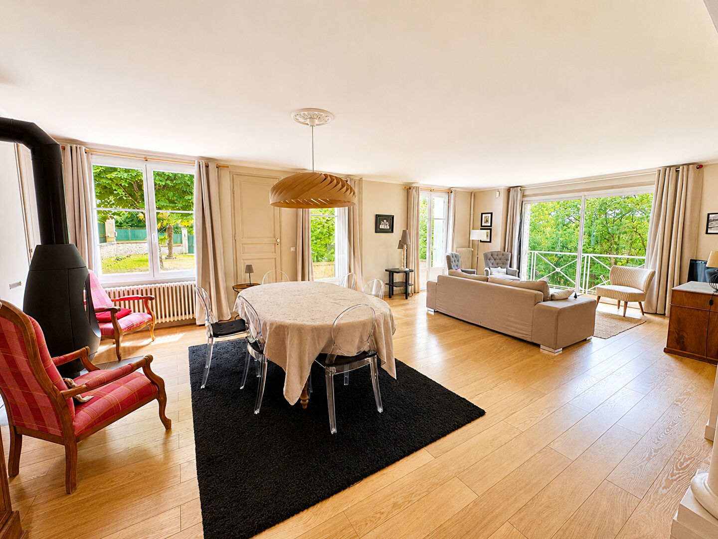Maison REUGNY (37380) 8 pi&egrave;ces 163.00 m&sup2;