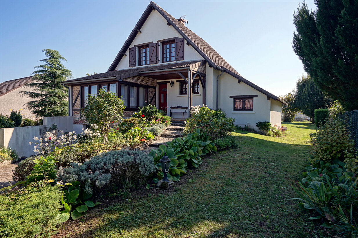Maison TRAINOU (45470) 6 pièces 107.87 m²