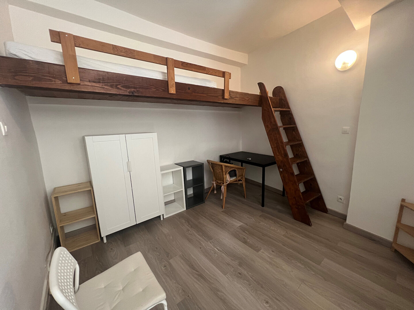 Appartement ORLEANS (45000) 1 pièce 15.49 m²