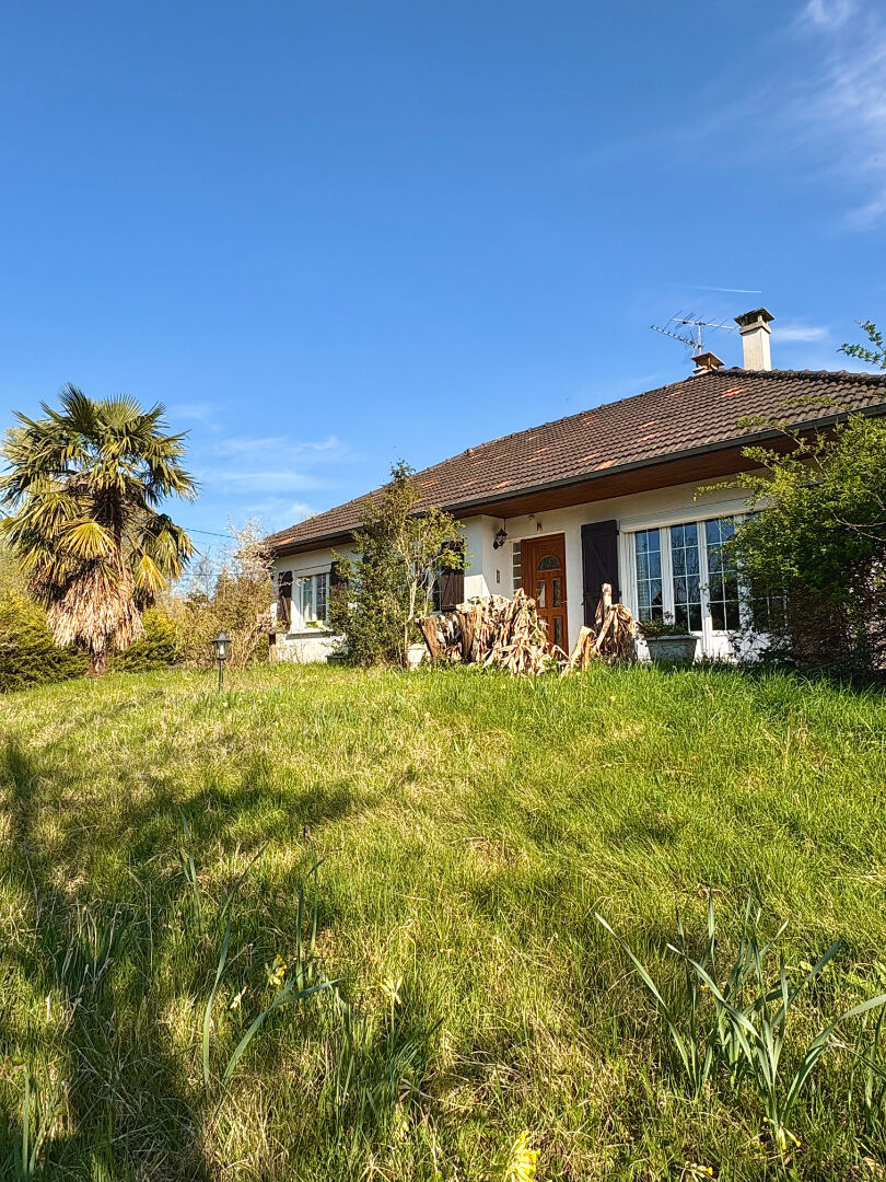 Maison FAY AUX LOGES (45450) 4 pi&egrave;ces 90.00 m&sup2;