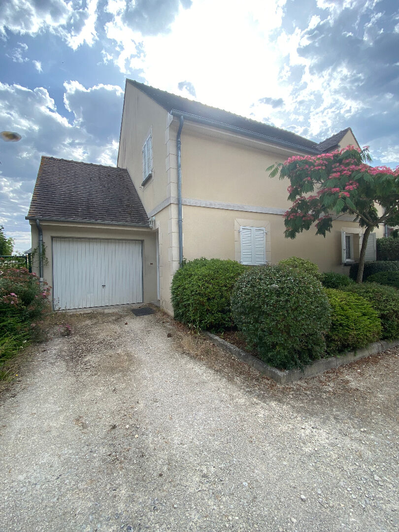 Maison VITRY AUX LOGES (45530) 3 pièces 66.75 m²
