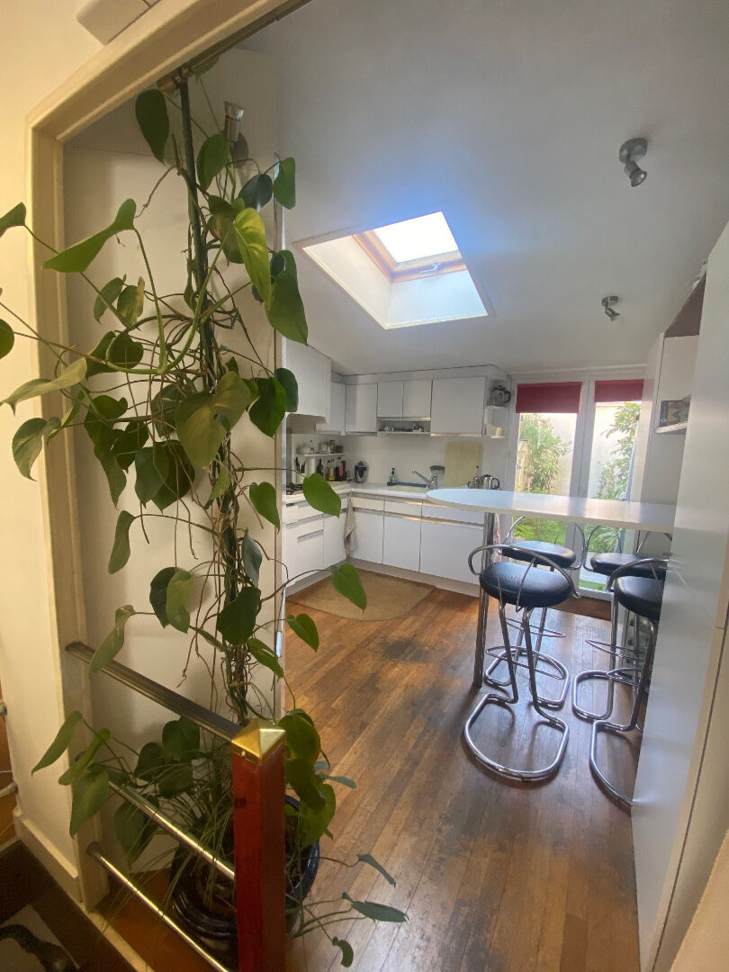 Maison LA ROCHELLE (17000) 4 pi&egrave;ces 130.00 m&sup2;