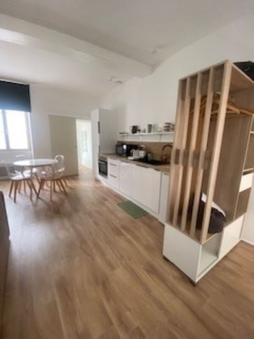 Appartement LA ROCHELLE (17000) 1 pi&egrave;ce 40.60 m&sup2;