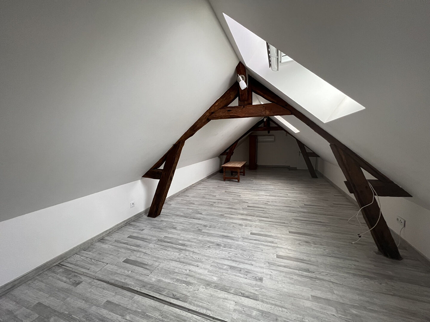 Appartement NEUVILLE AUX BOIS (45170) 2 pi&egrave;ces 25.50 m&sup2;
