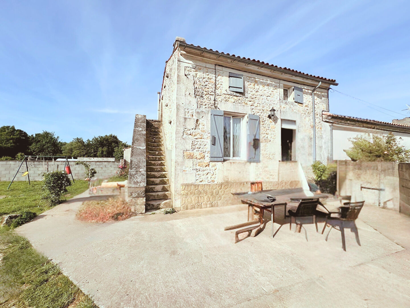 Maison LES ESSARDS (17250) 2 pièces 50.00 m²