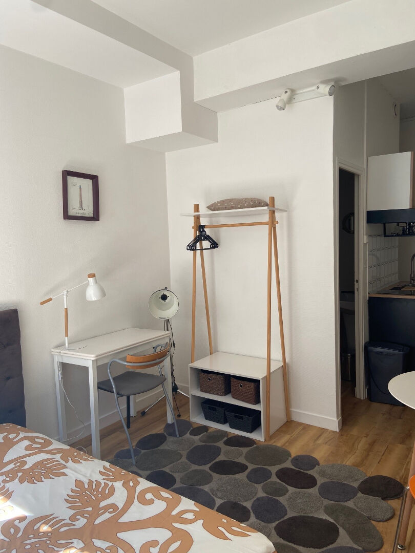 Appartement LA ROCHELLE (17000) 1 pièce 23.11 m²