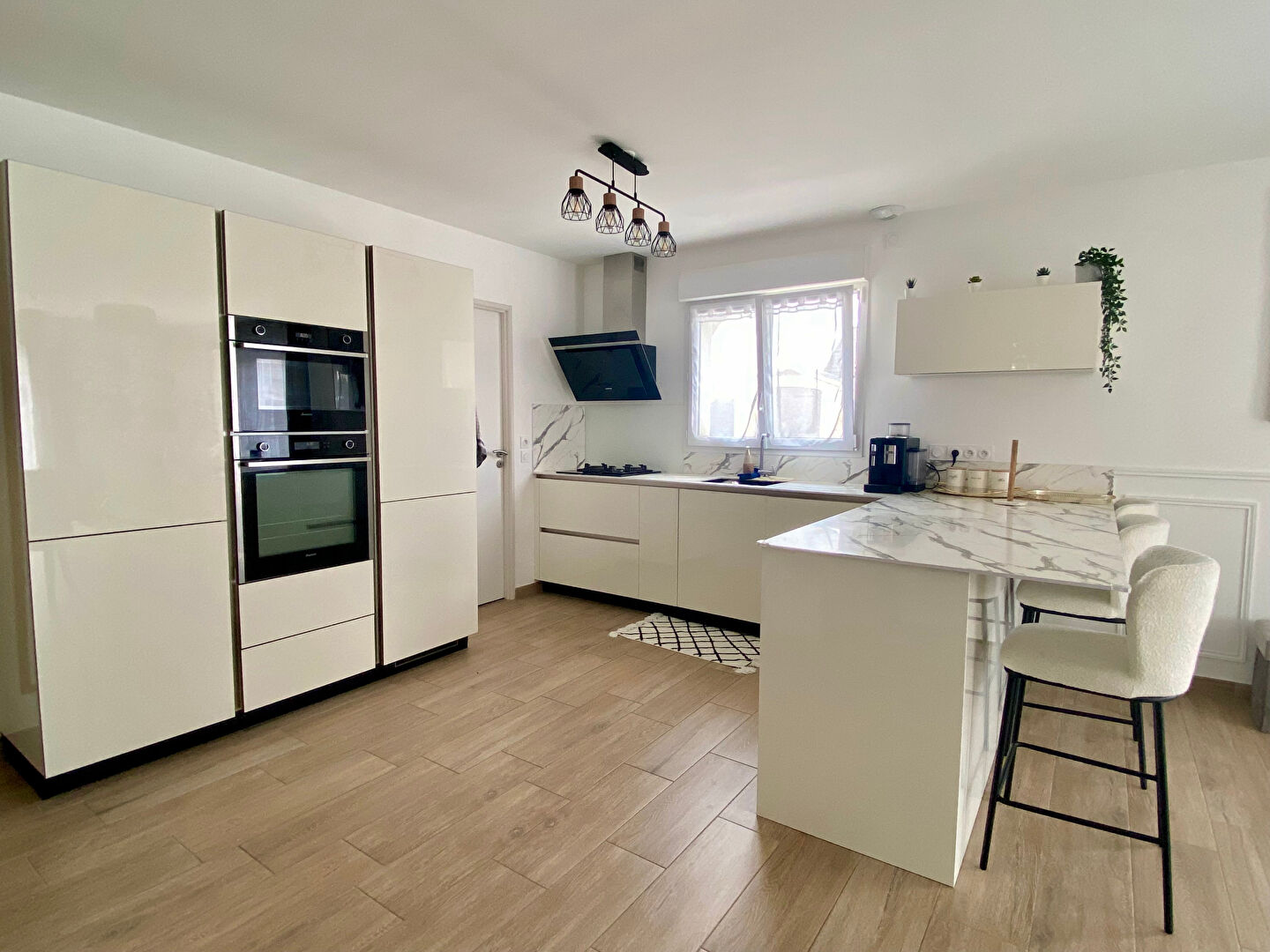 Maison SAINT DENIS DE L HOTEL (45550) 5 pièces 97.00 m²