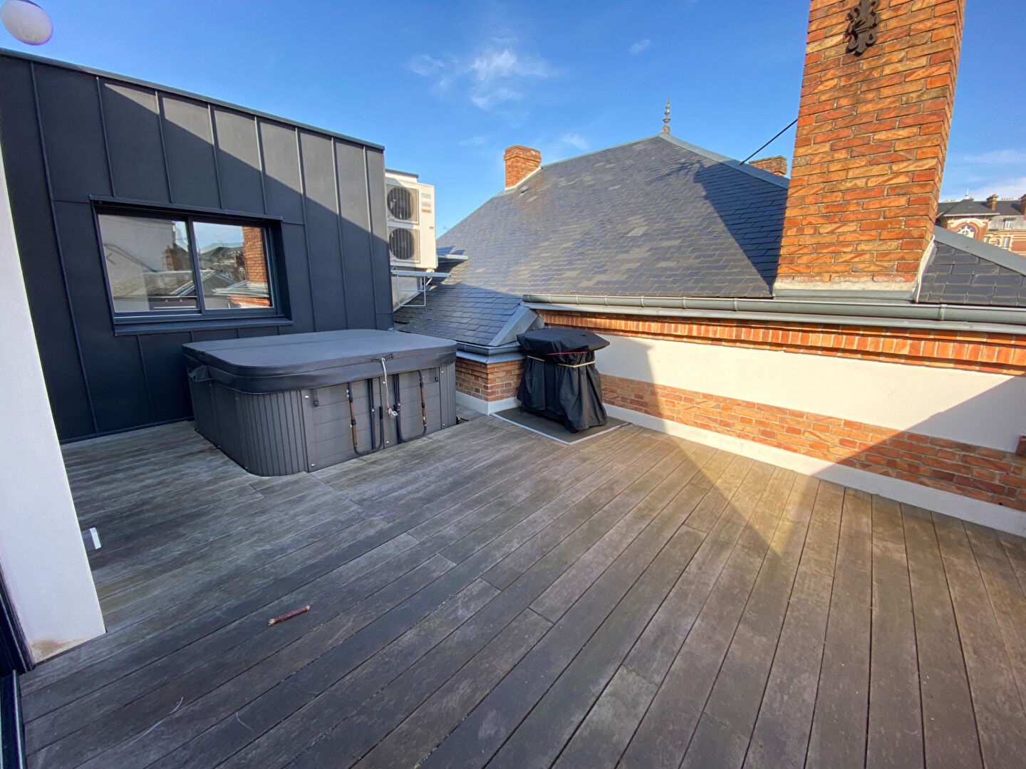 Maison ORLEANS (45000) 8 pièces 194.10 m²