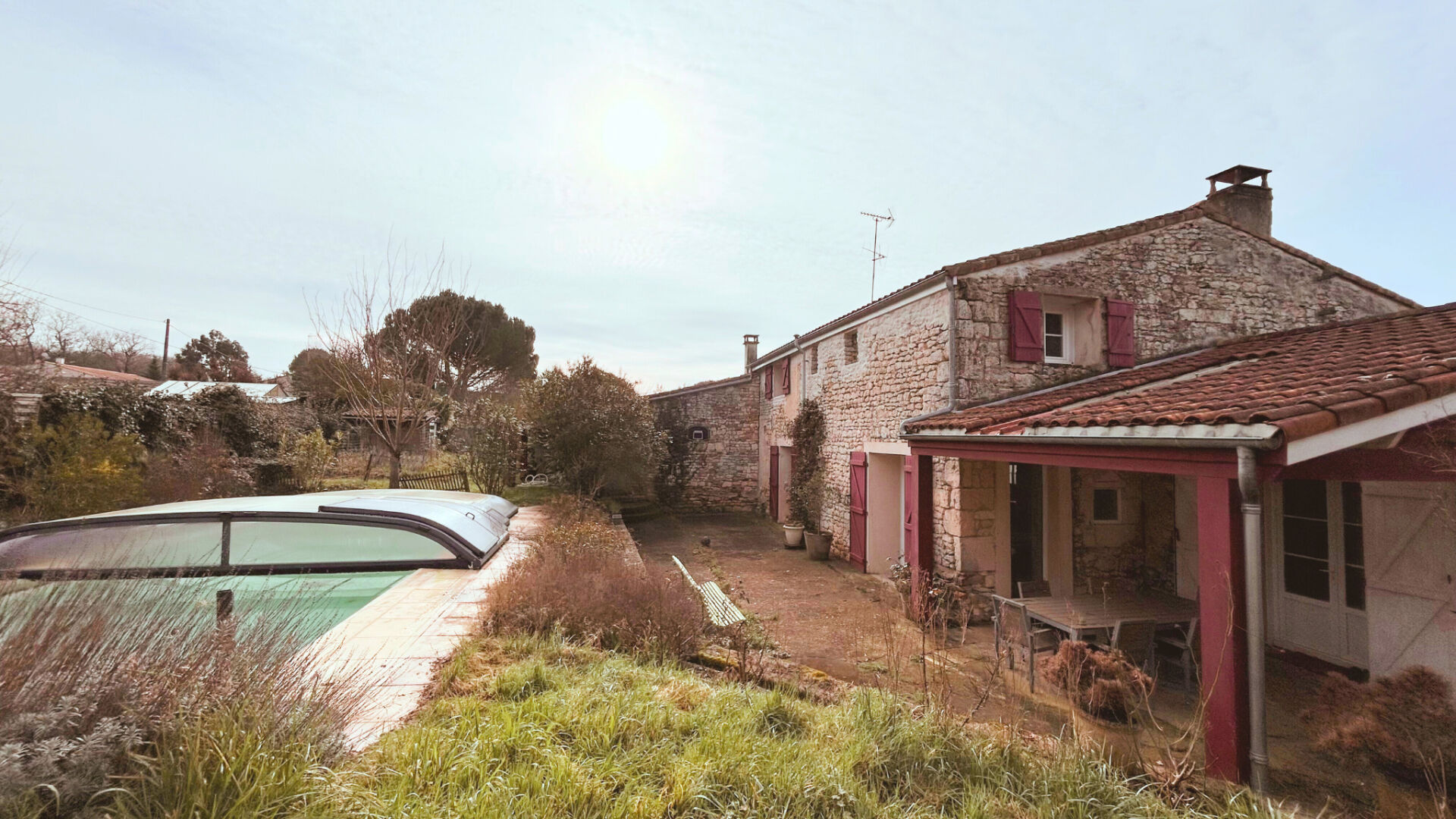 Maison MEURSAC (17120) 9 pièces 211.00 m²