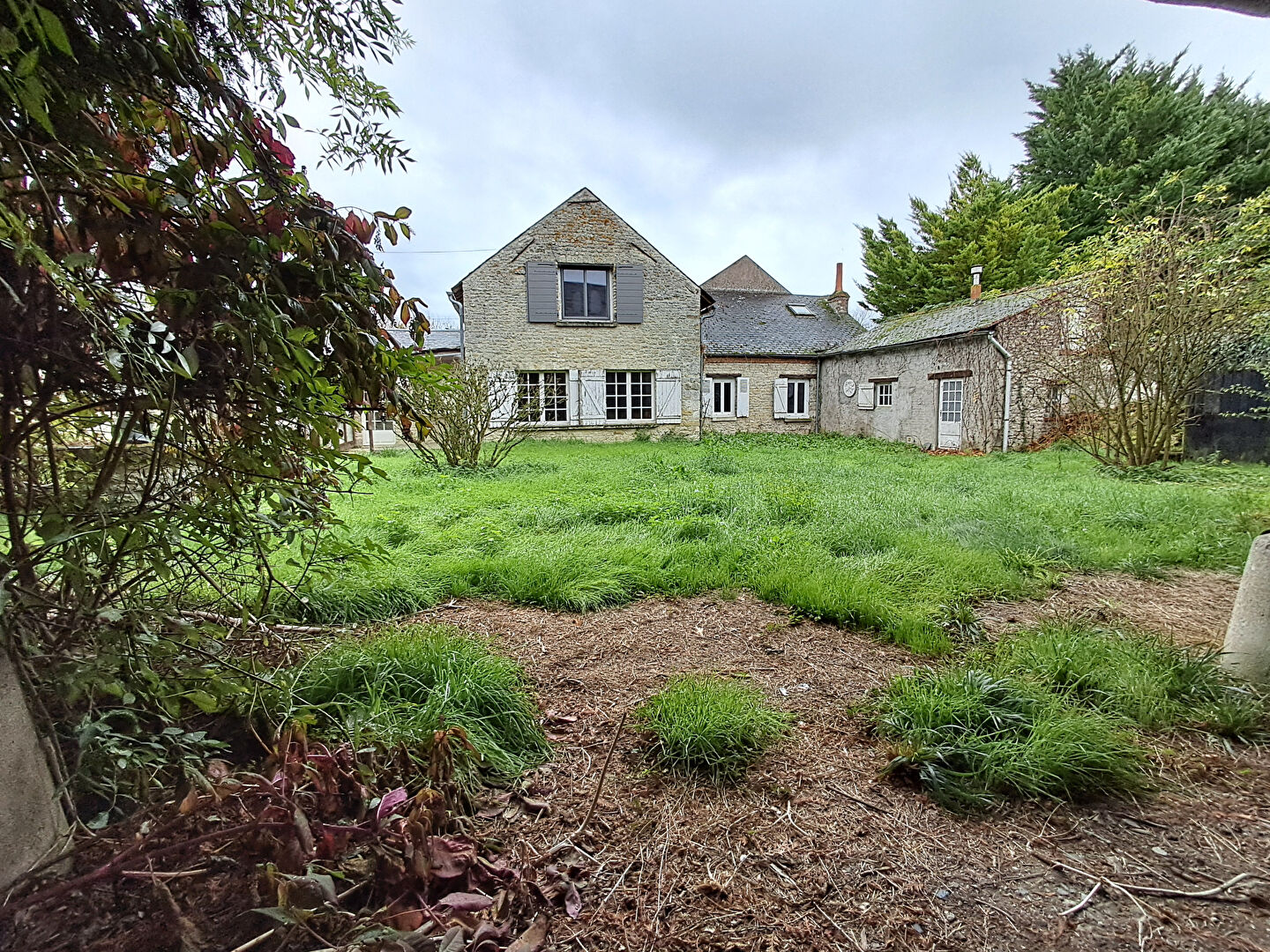 Maison LAAS (45300) 6 pièces 140.00 m²