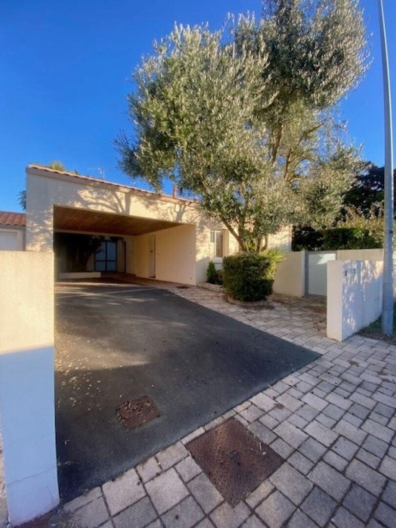 Maison PERIGNY (17180) 5 pièces 180.00 m²