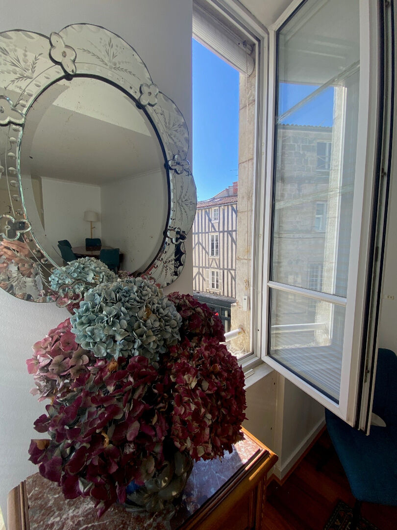 Appartement LA ROCHELLE (17000) 2 pièces 64.90 m²