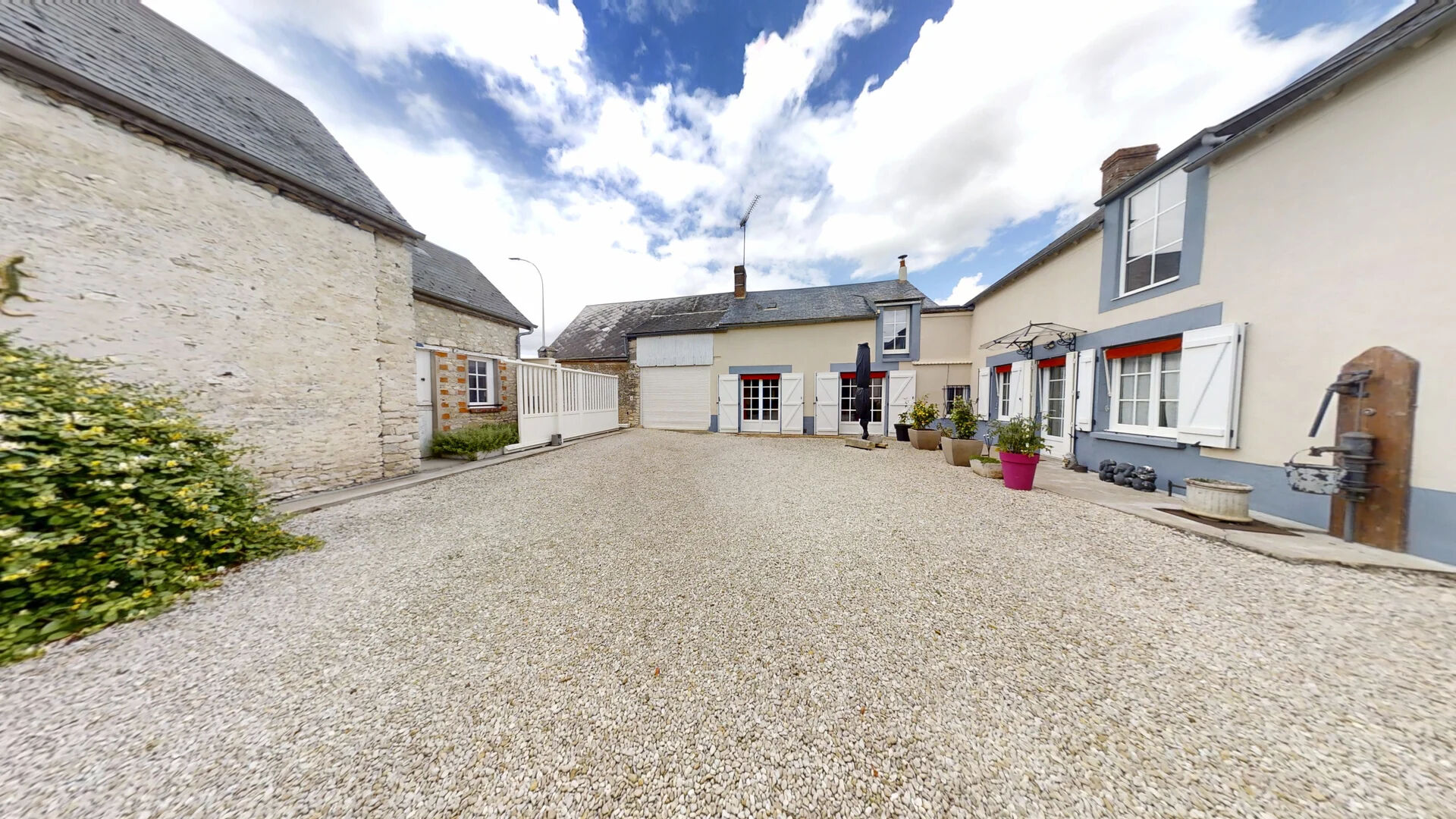 Maison TOURY (28310) 5 pi&egrave;ces 116.00 m&sup2;