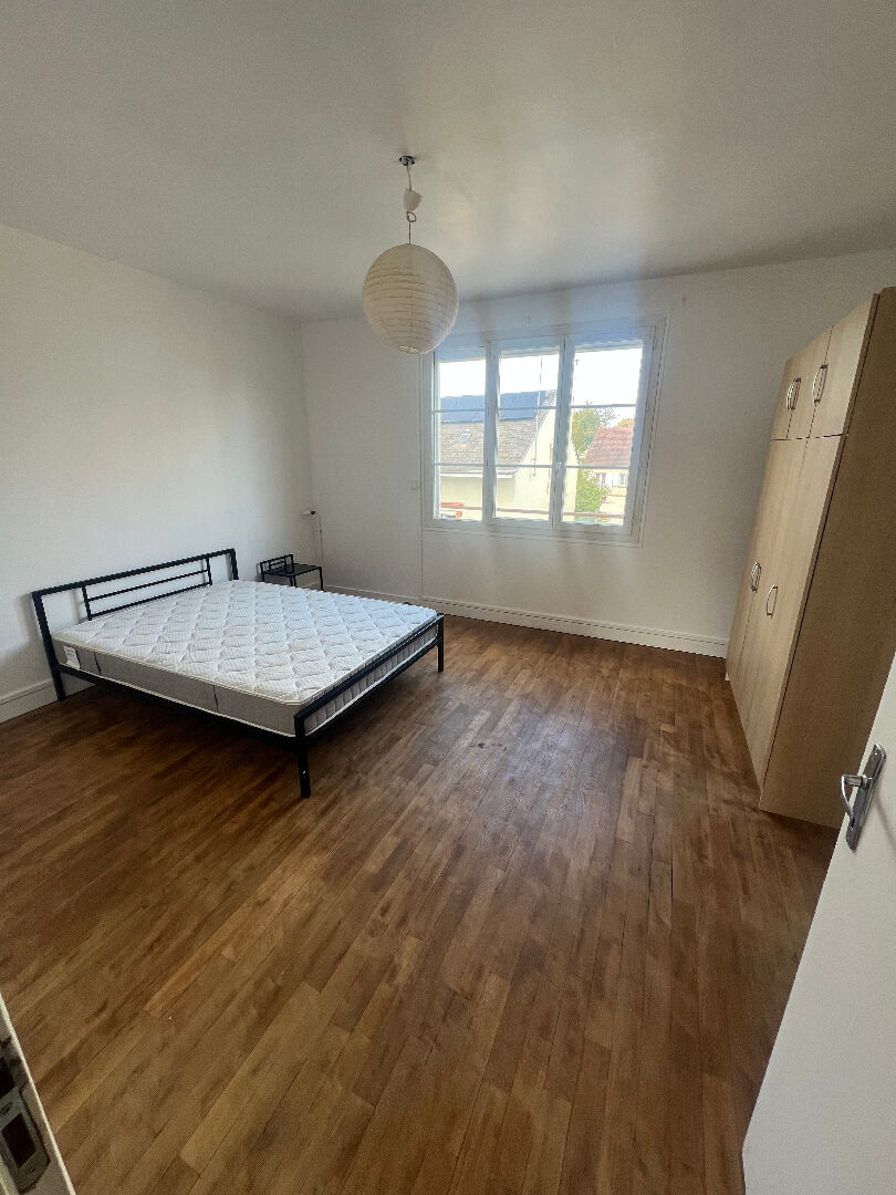 Appartement ORLEANS (45000) 1 pièce 23.00 m²
