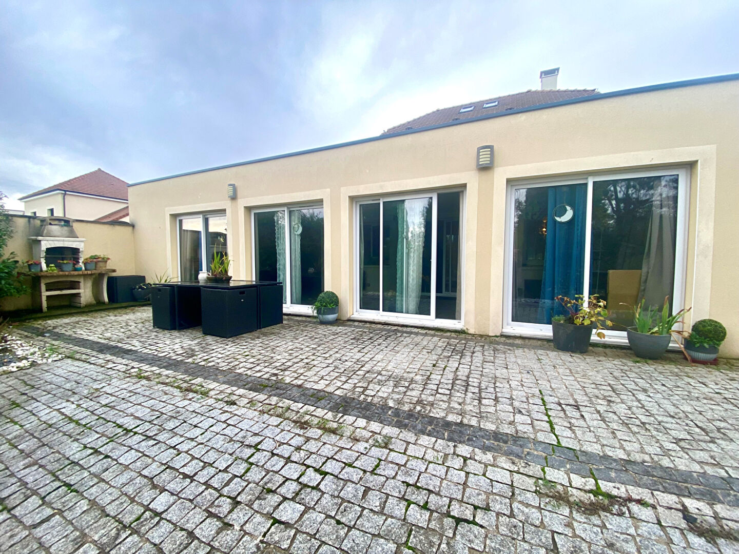 Maison SANDILLON (45640) 8 pièces 208.00 m²