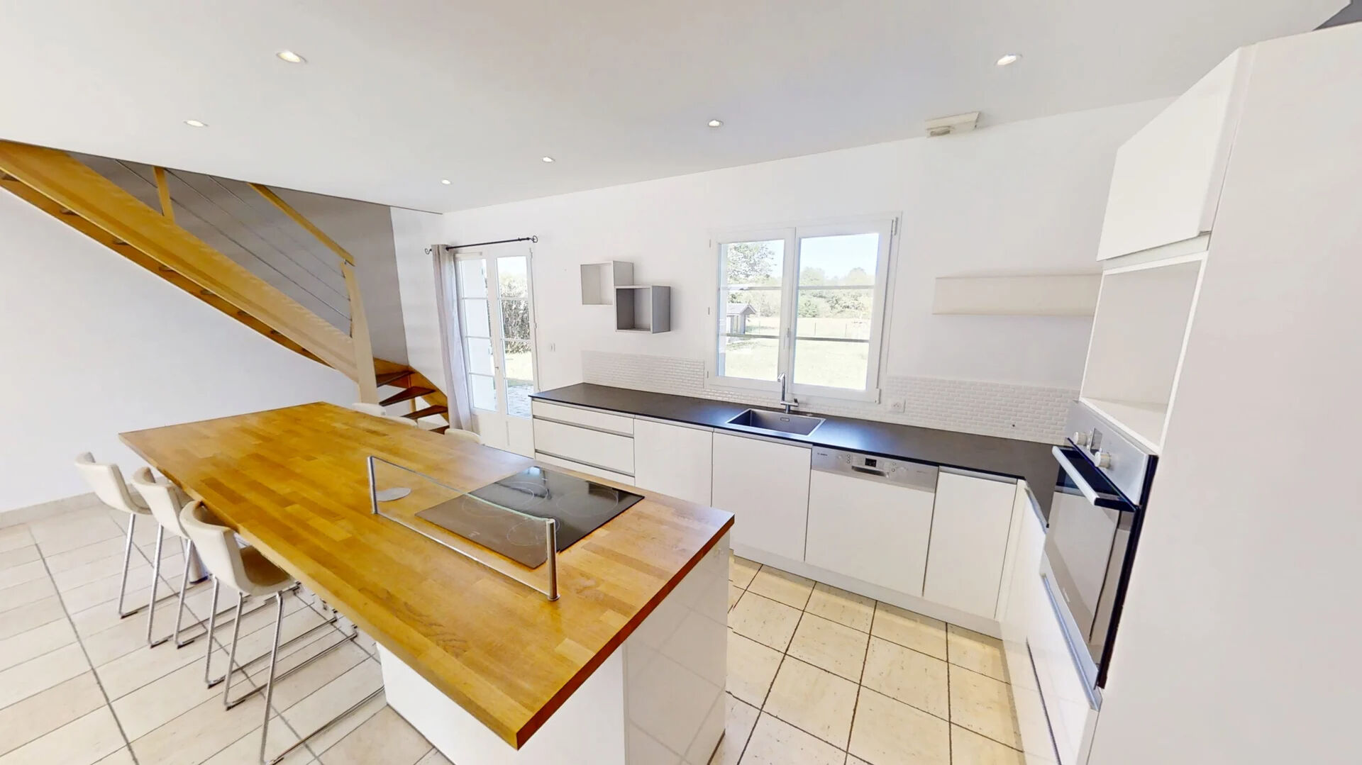 Maison TRAINOU (45470) 7 pi&egrave;ces 170.00 m&sup2;