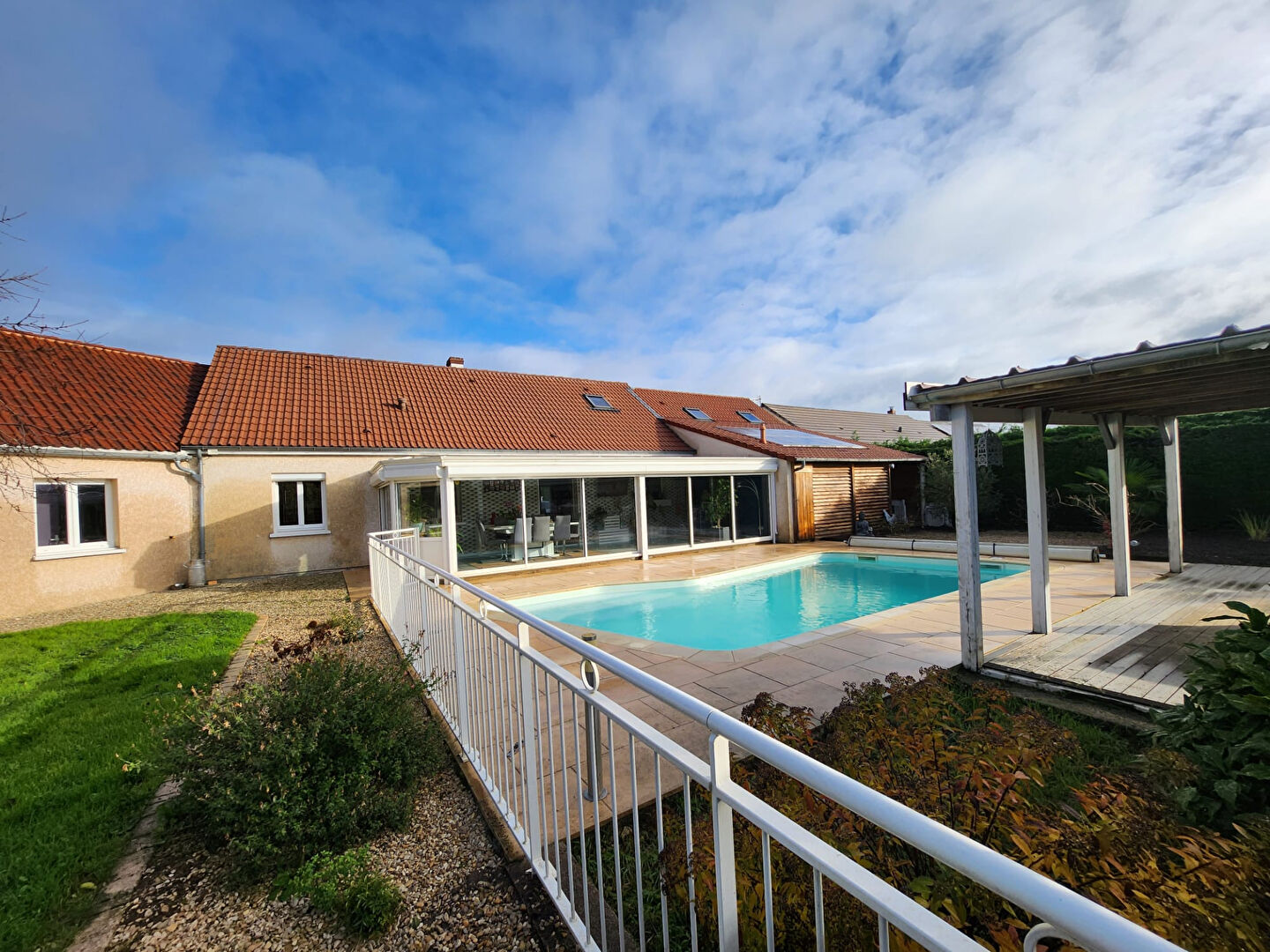 Maison VIENNE EN VAL (45510) 11 pièces 224.00 m²