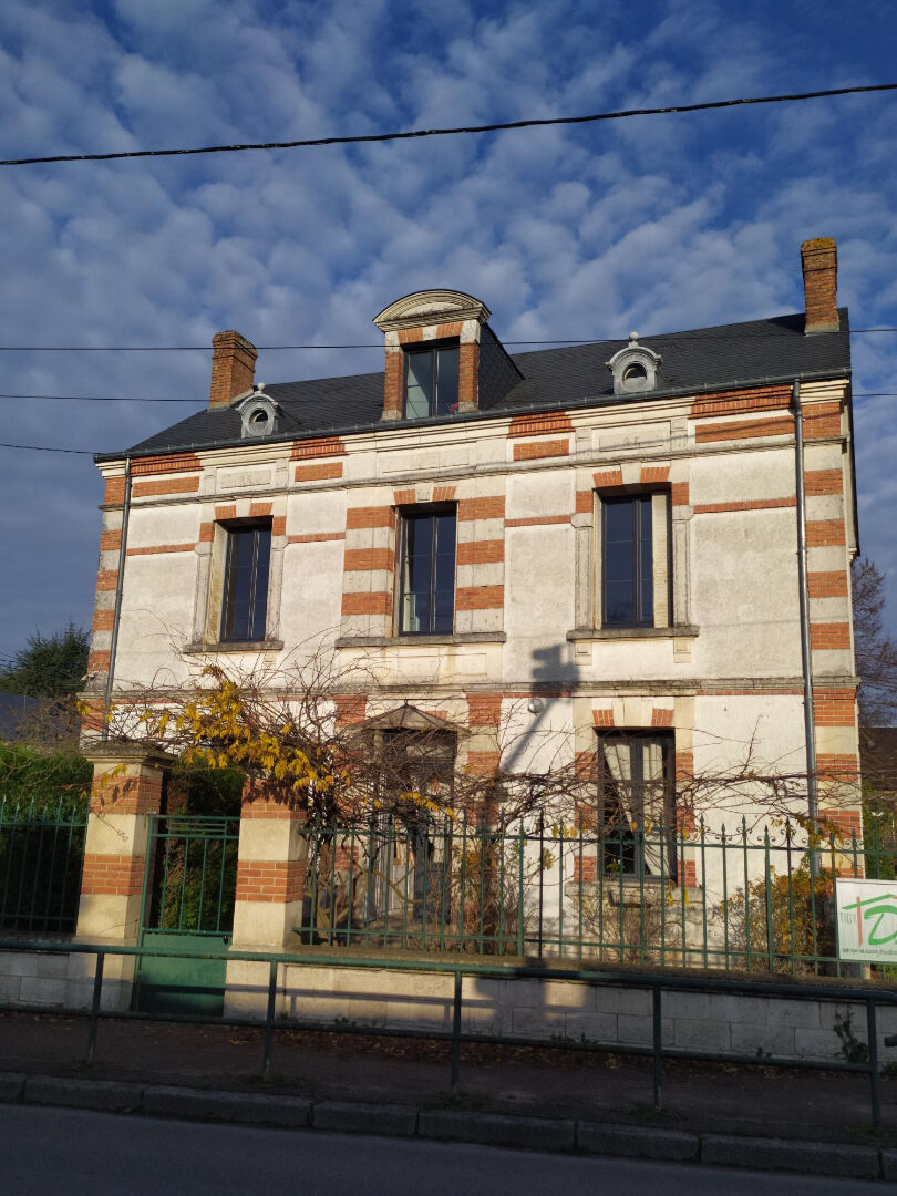 Maison TIGY (45510) 9 pi&egrave;ces 192.00 m&sup2;