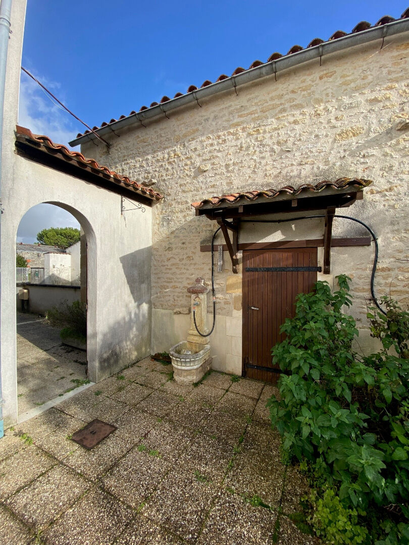 Maison THAIRE (17290) 6 pi&egrave;ces 170.00 m&sup2;