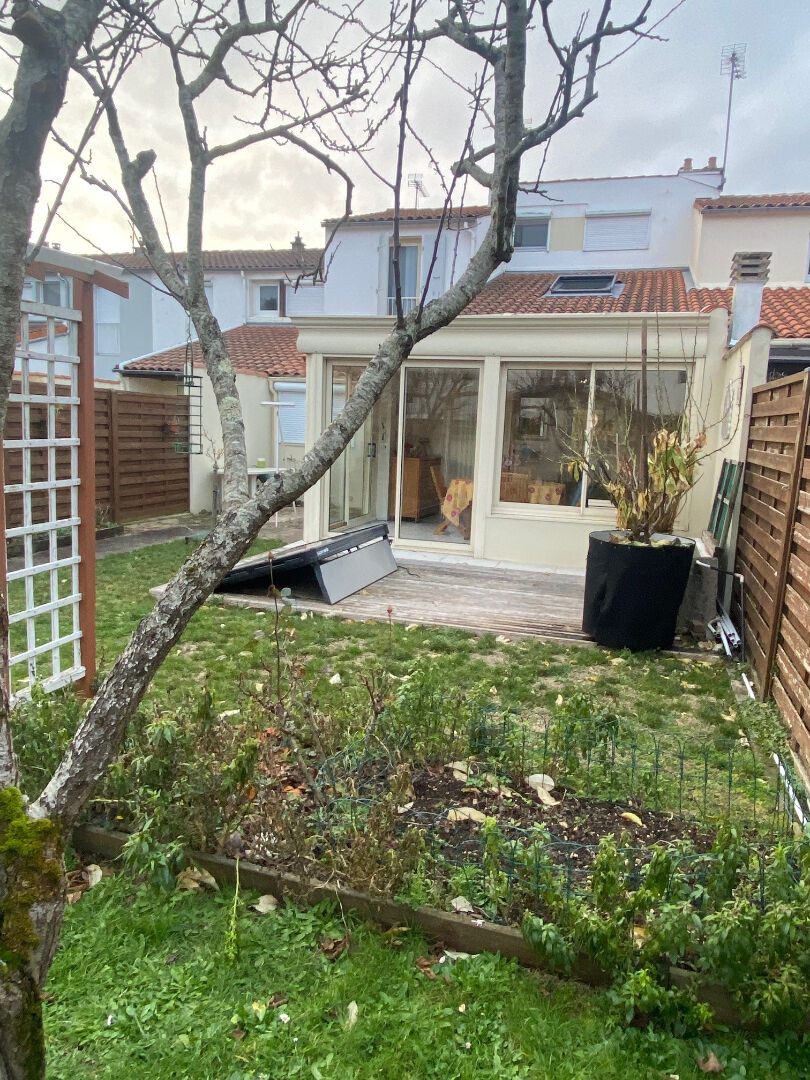 Maison LA ROCHELLE (17000) 4 pi&egrave;ces 104.00 m&sup2;
