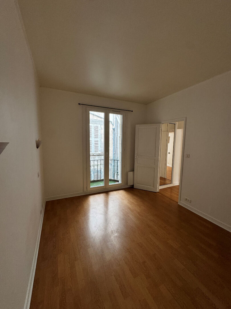 Appartement LA ROCHELLE (17000) 3 pi&egrave;ces 97.57 m&sup2;