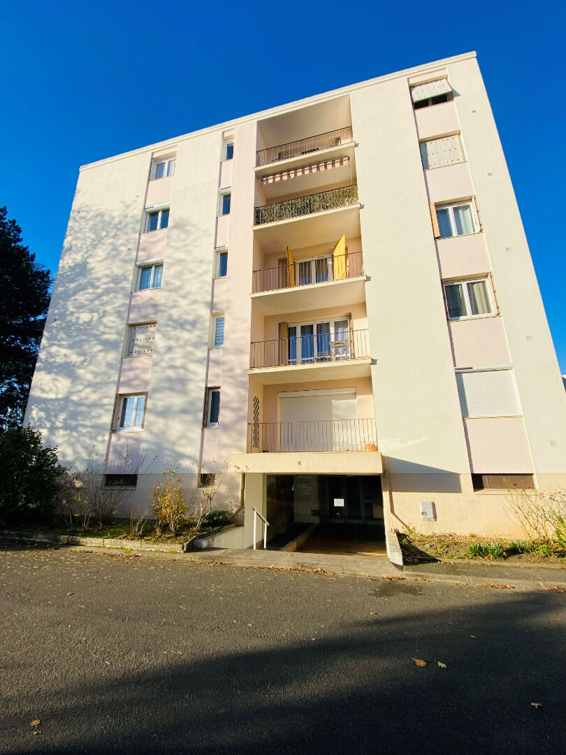 Appartement SAINT JEAN DE BRAYE (45800) 2 pi&egrave;ces 51.00 m&sup2;