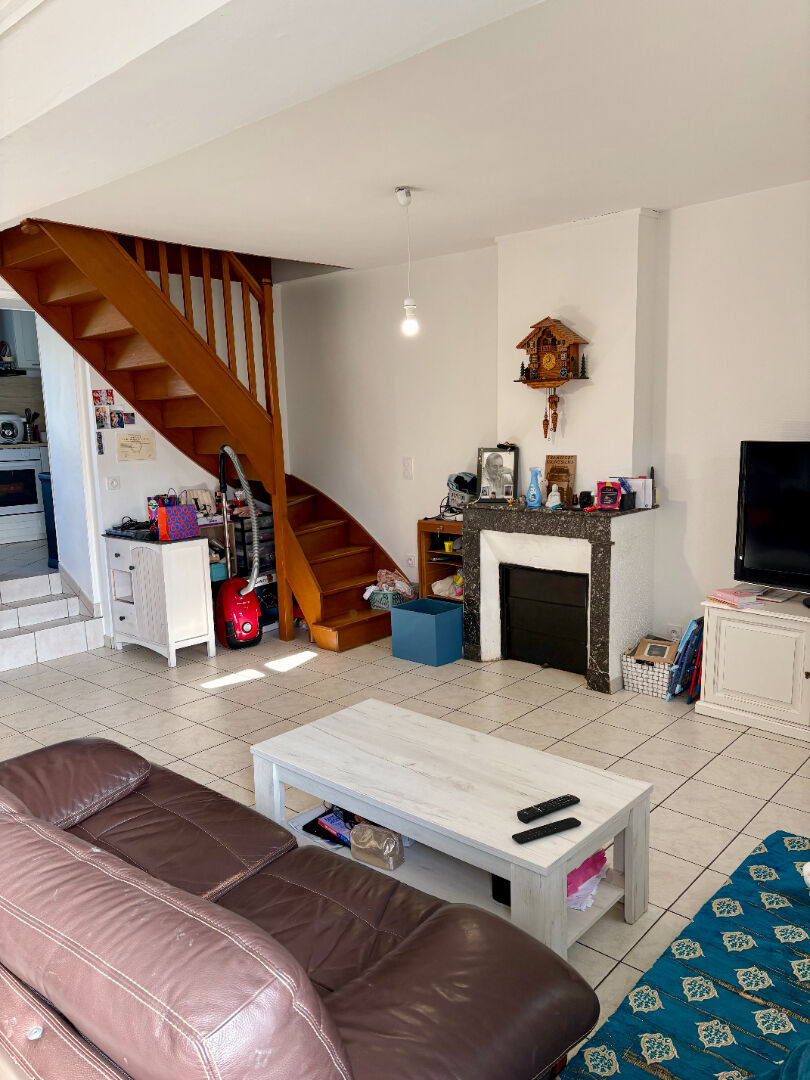 Maison SAINT DENIS DE L HOTEL (45550) 3 pi&egrave;ces 75.75 m&sup2;