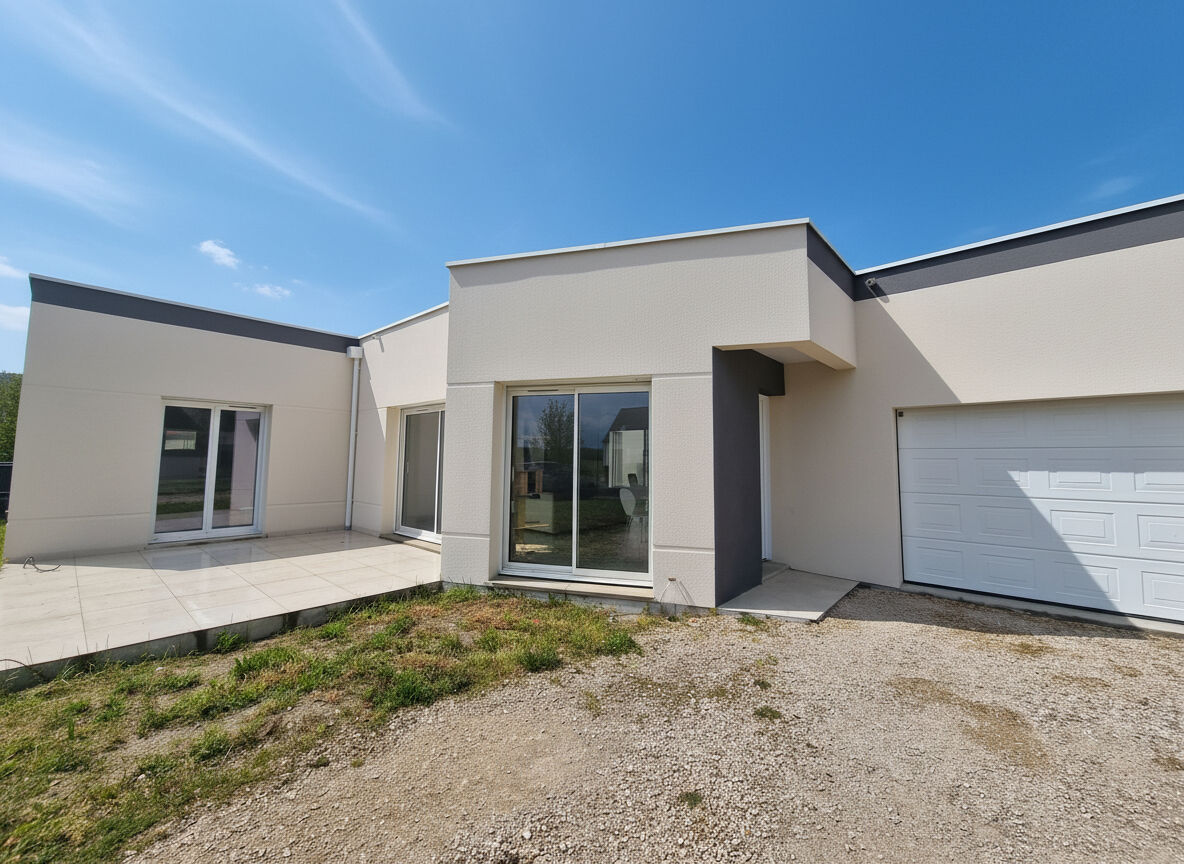 Maison SEMOY (45400) 4 pi&egrave;ces 105.98 m&sup2;