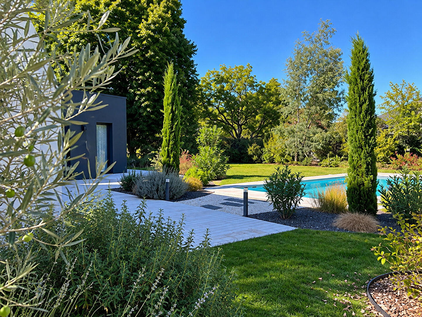 Maison COMBLEUX (45800) 8 pi&egrave;ces 238.00 m&sup2;