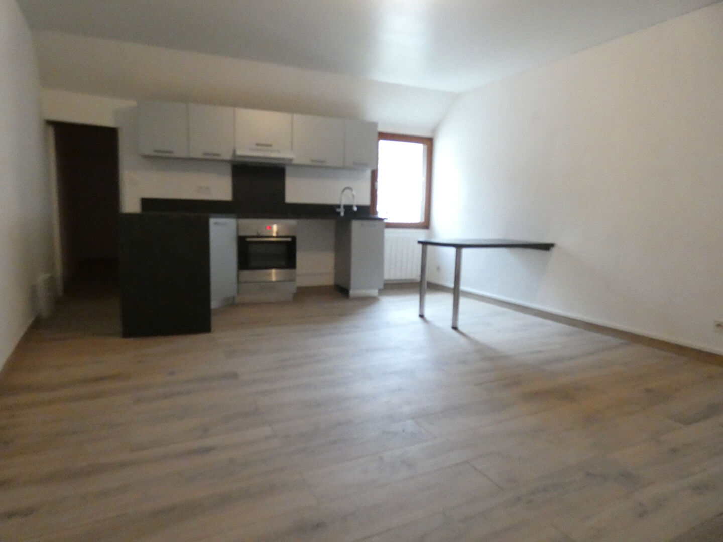 Appartement BAZOCHES LES GALLERANDES (45480) 2 pièces 42.00 m²