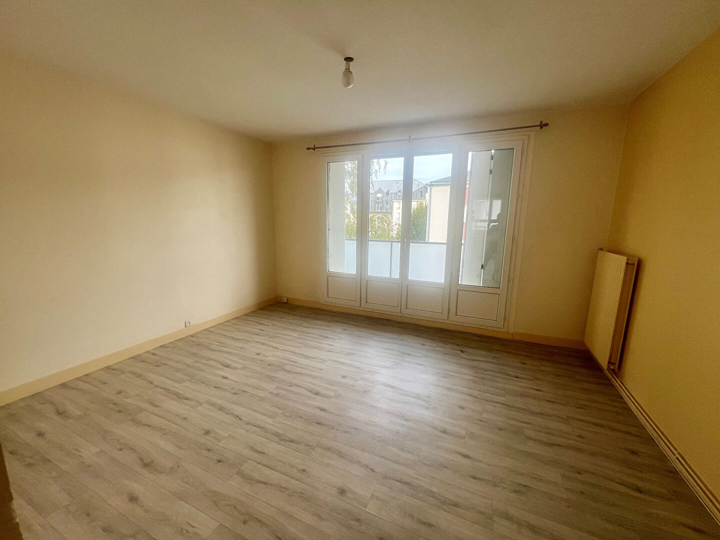 Appartement ORLEANS (45100) 3 pi&egrave;ces 60.00 m&sup2;