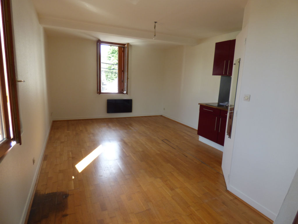 Appartement ORLEANS (45000) 1 pi&egrave;ce 30.00 m&sup2;