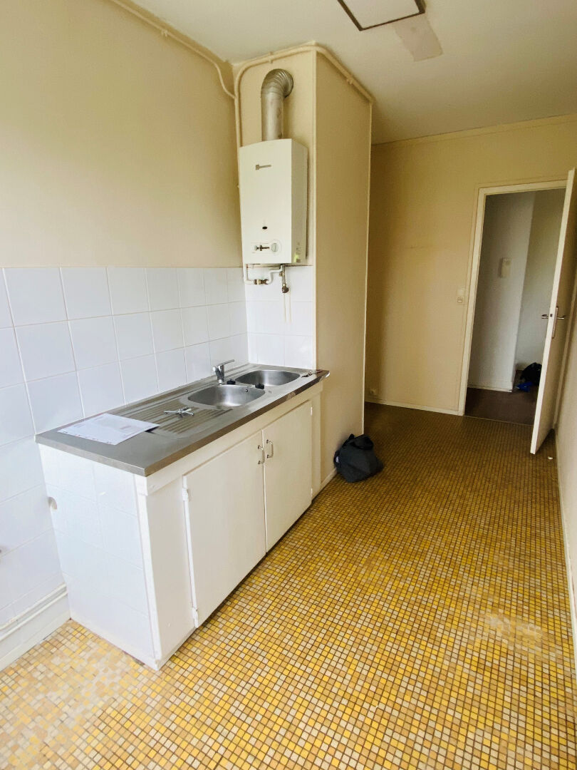 Appartement ORLEANS (45000) 3 pi&egrave;ces 58.00 m&sup2;