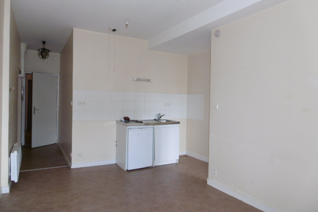 Appartement MONTJEAN SUR LOIRE (49570) 2 pi&egrave;ces 30.81 m&sup2;
