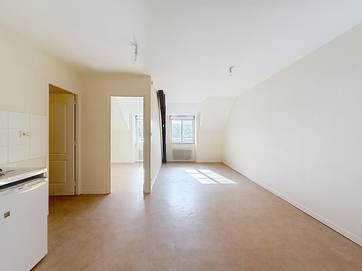 Appartement MONTJEAN SUR LOIRE (49570) 2 pi&egrave;ces 35.69 m&sup2;