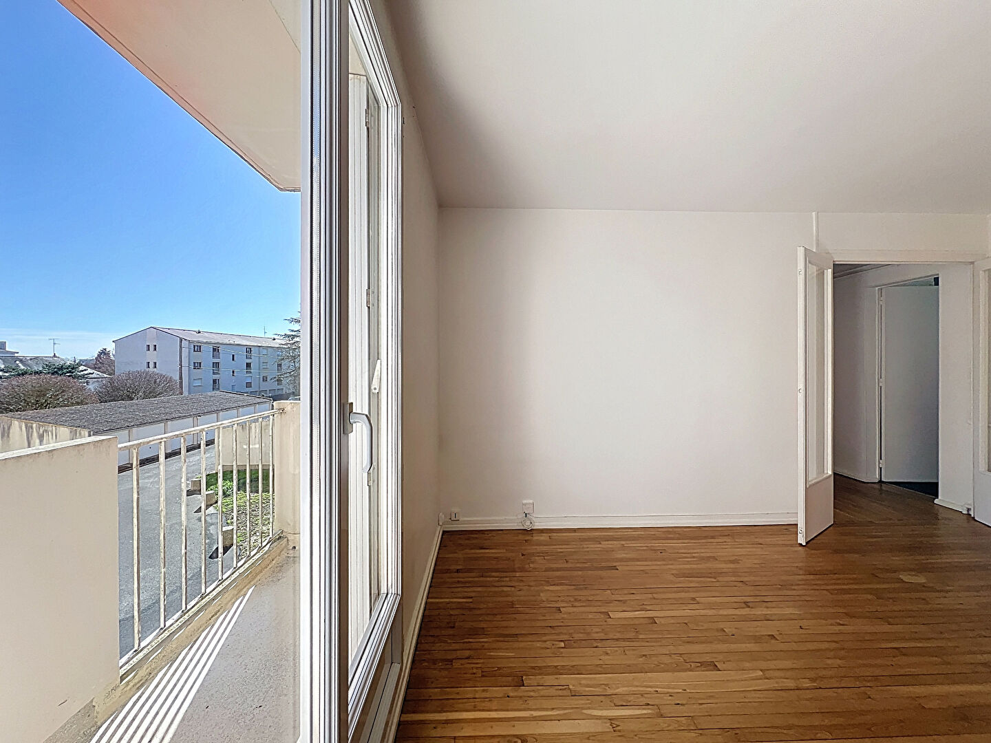 Appartement ANGERS (49000) 4 pi&egrave;ces 63.69 m&sup2;