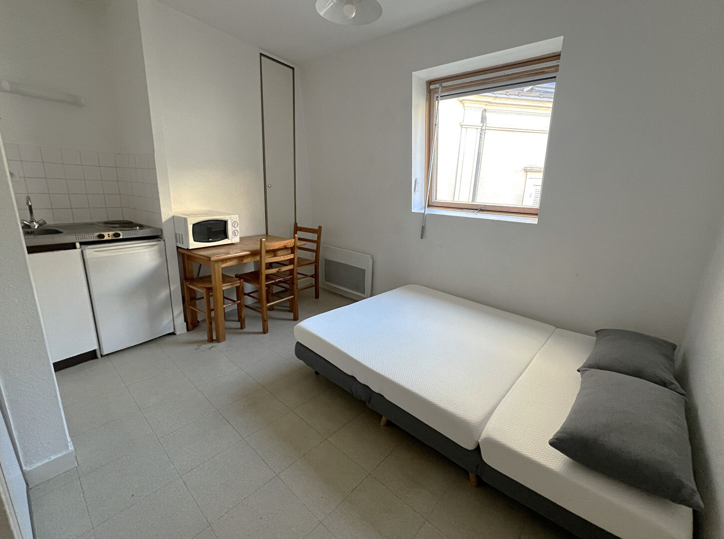 Appartement ANGERS (49100) 1 pièce 13.33 m²