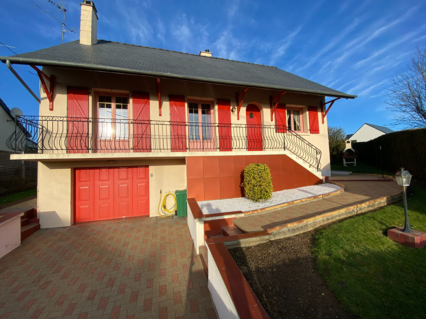 Maison MONTENAY (53500) 5 pièces 119.00 m²