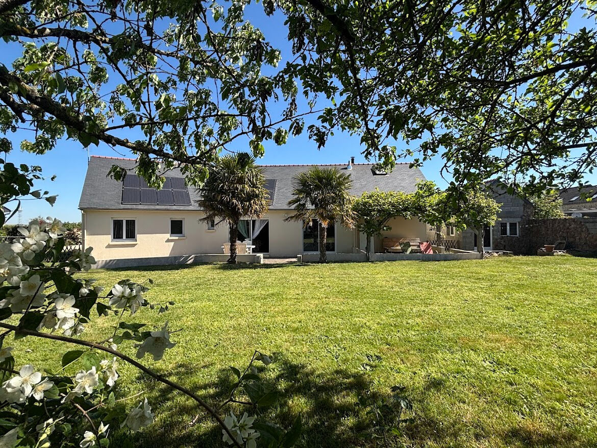 Maison SAINT LAMBERT DU LATTAY (49750) 7 pi&egrave;ces 136.00 m&sup2;