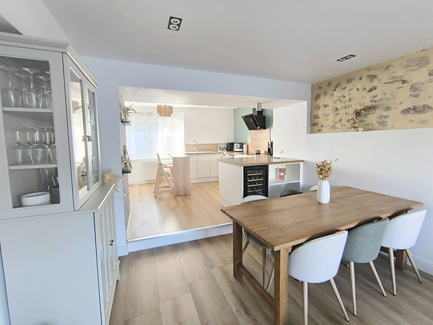 Maison LE LION D ANGERS (49220) 6 pièces 136.00 m²