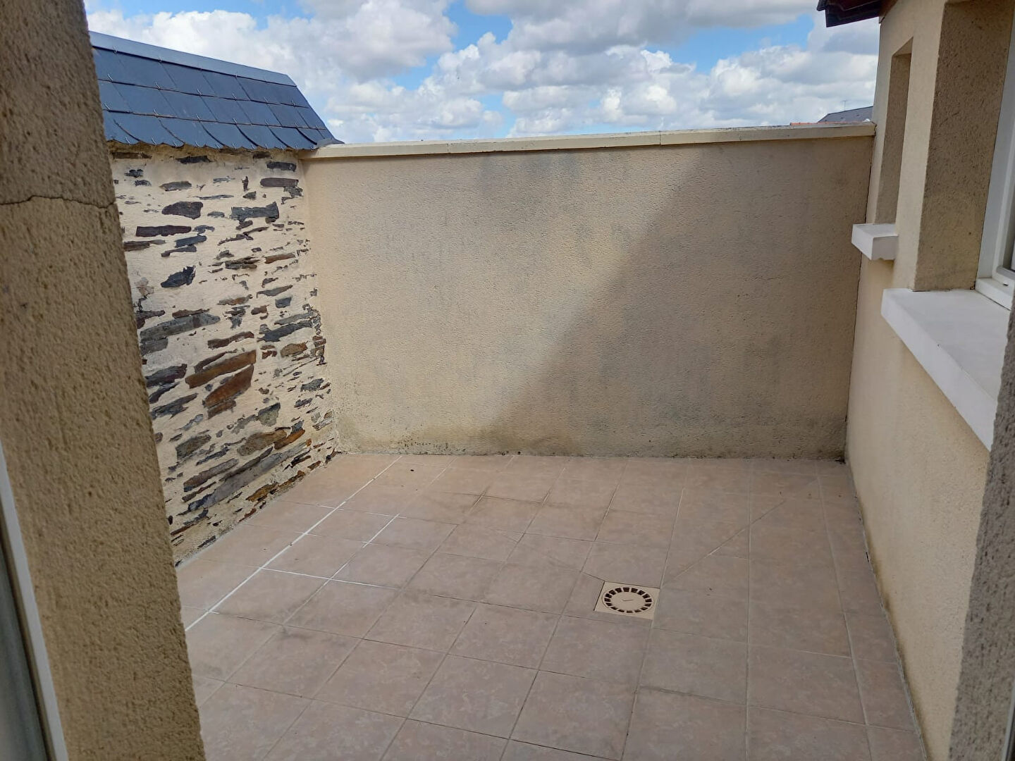 Appartement ANGERS (49100) 2 pi&egrave;ces 37.00 m&sup2;