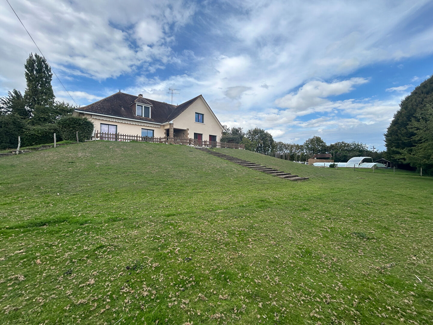 Maison CHATEAU GONTIER SUR MAYENNE (53200) 11 pièces 338.50 m²