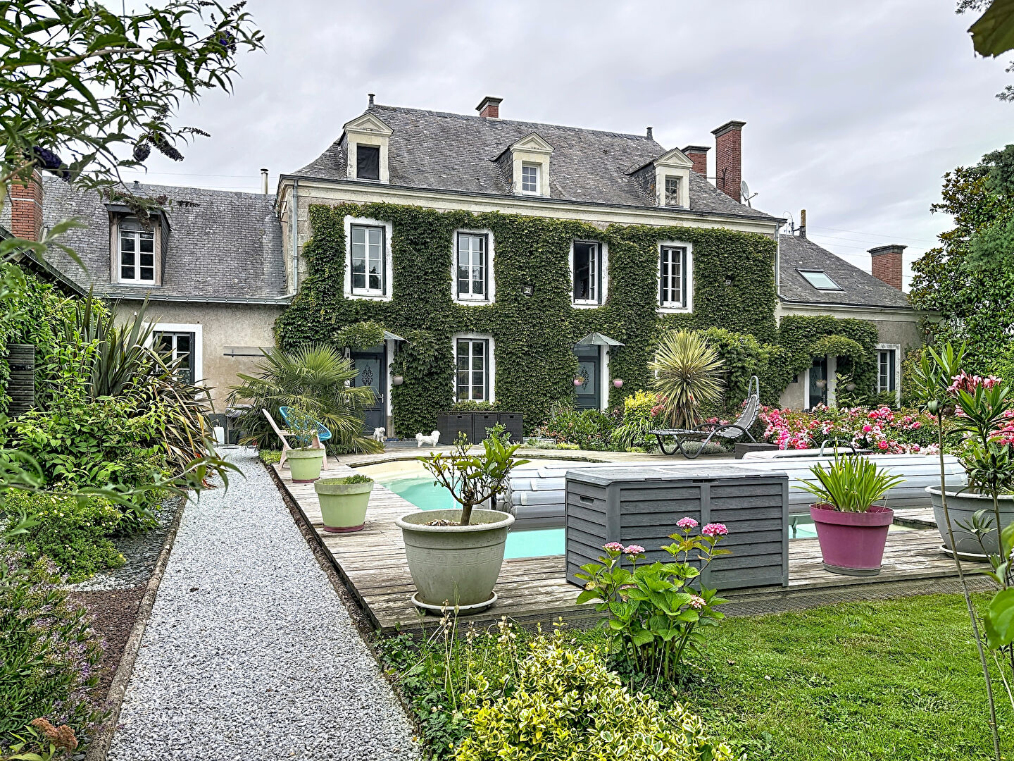 Maison SOEURDRES (49330) 8 pi&egrave;ces 236.00 m&sup2;