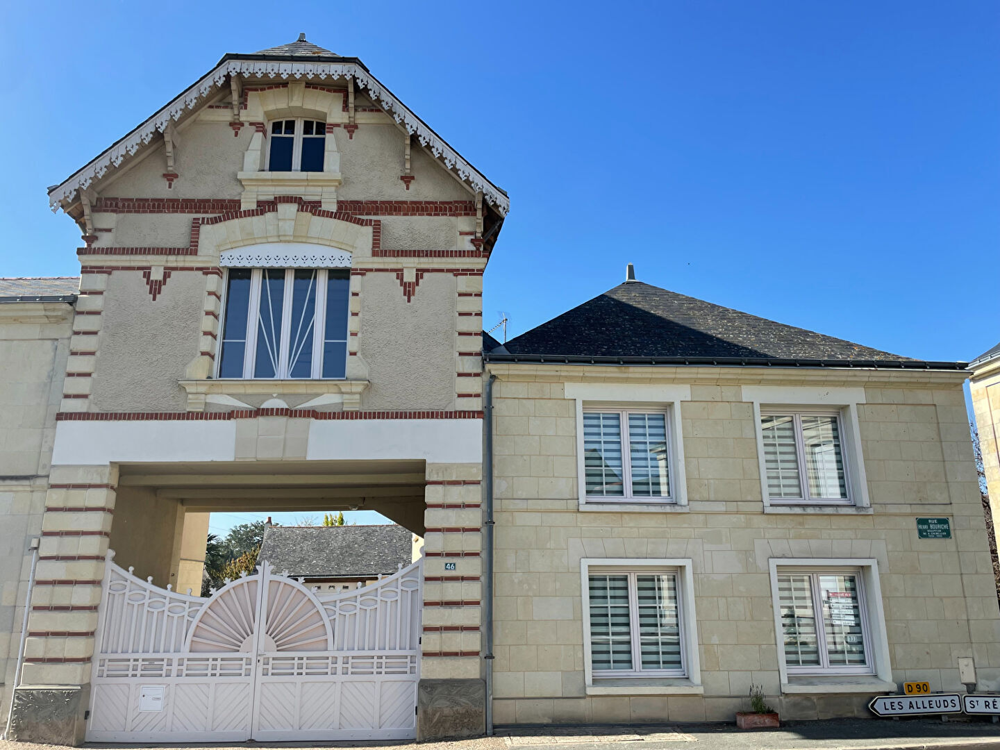 Maison BRISSAC LOIRE AUBANCE (49320) 7 pi&egrave;ces 143.00 m&sup2;