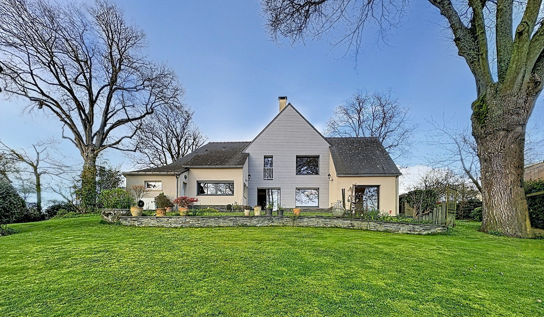 Maison LOIRE AUTHION (49800) 6 pi&egrave;ces 163.00 m&sup2;