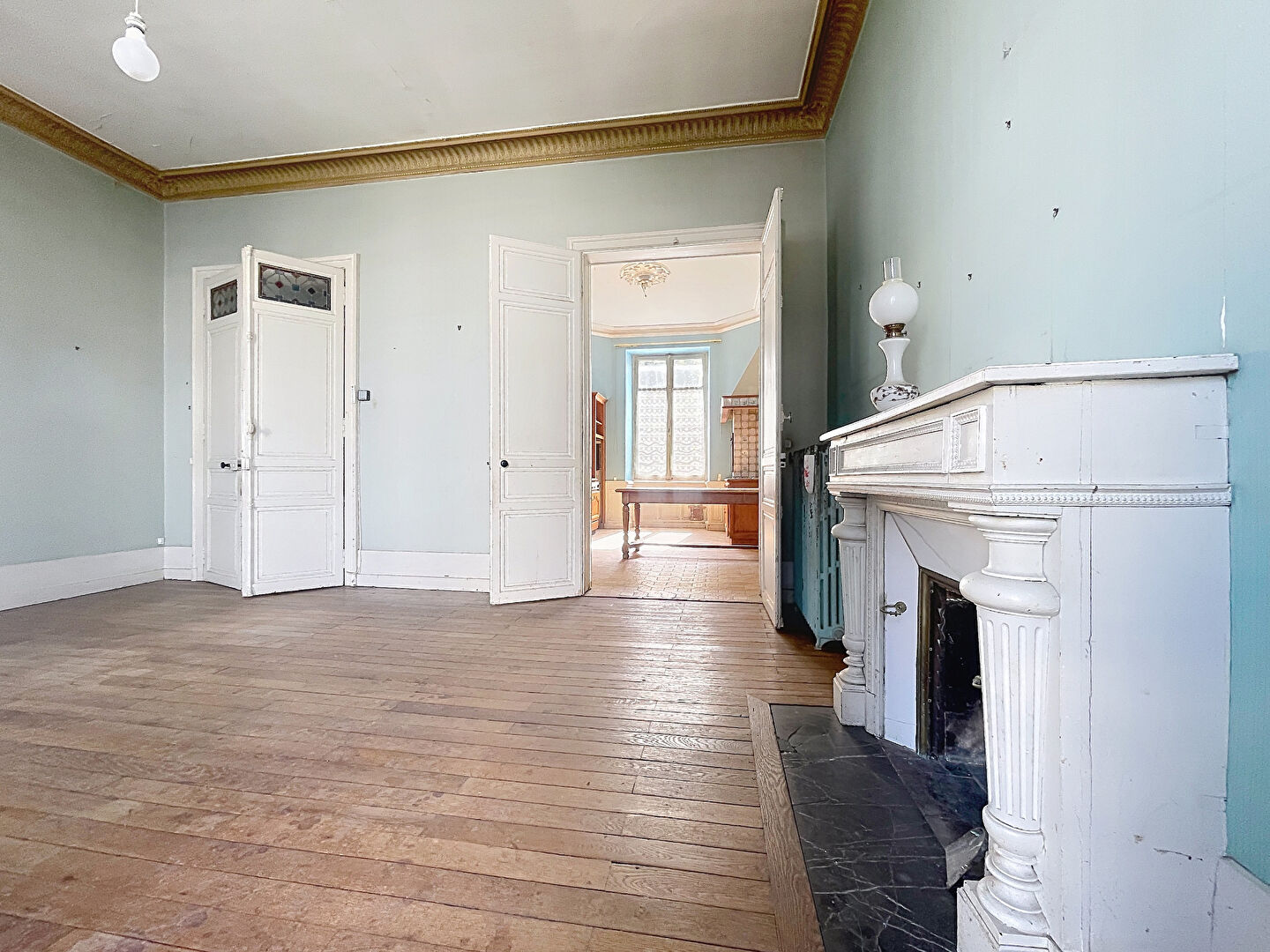 Maison ANGERS (49100) 8 pi&egrave;ces 221.00 m&sup2;