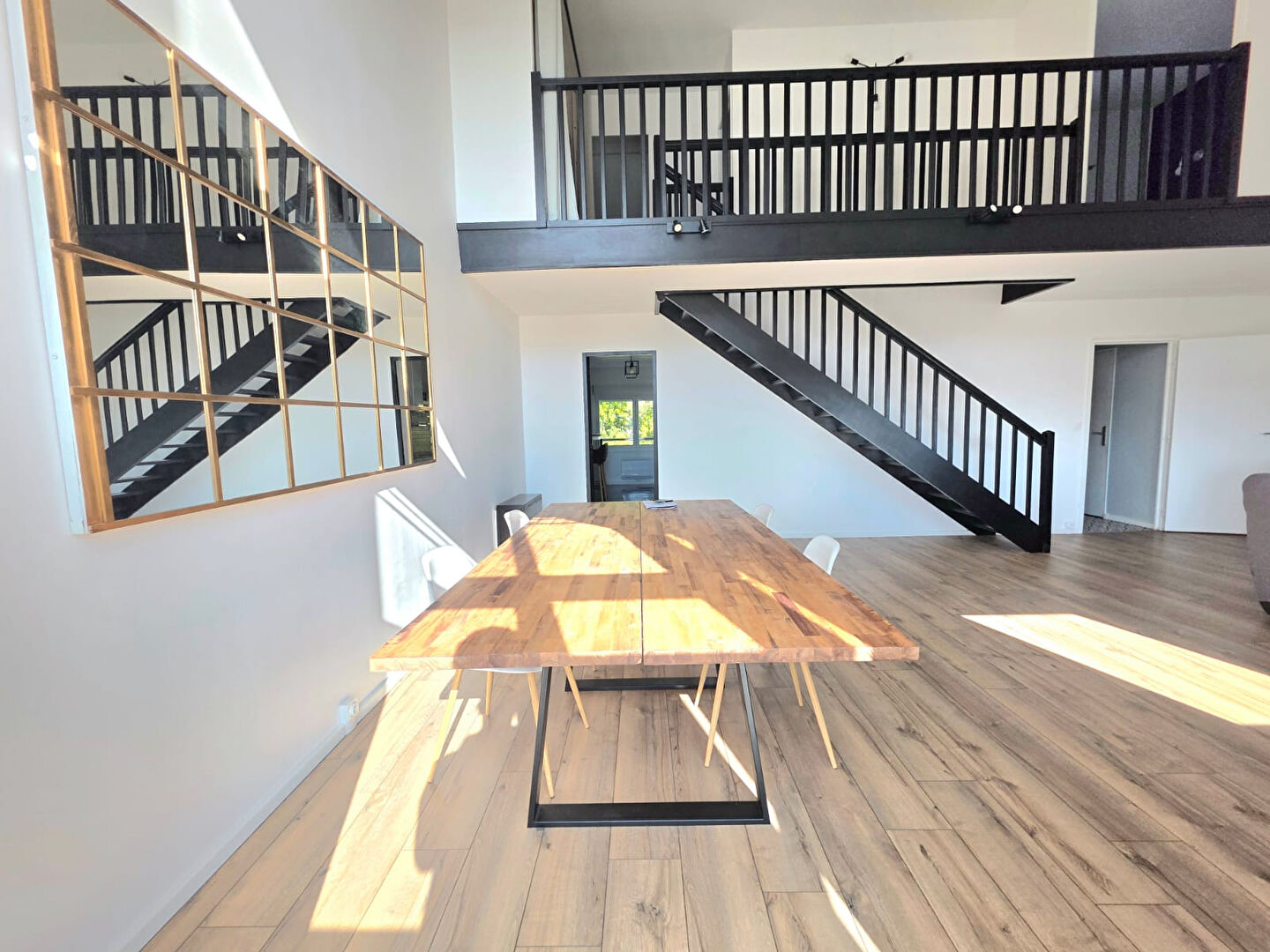 Appartement Angers (49100) 4 pièces 101.11 m²