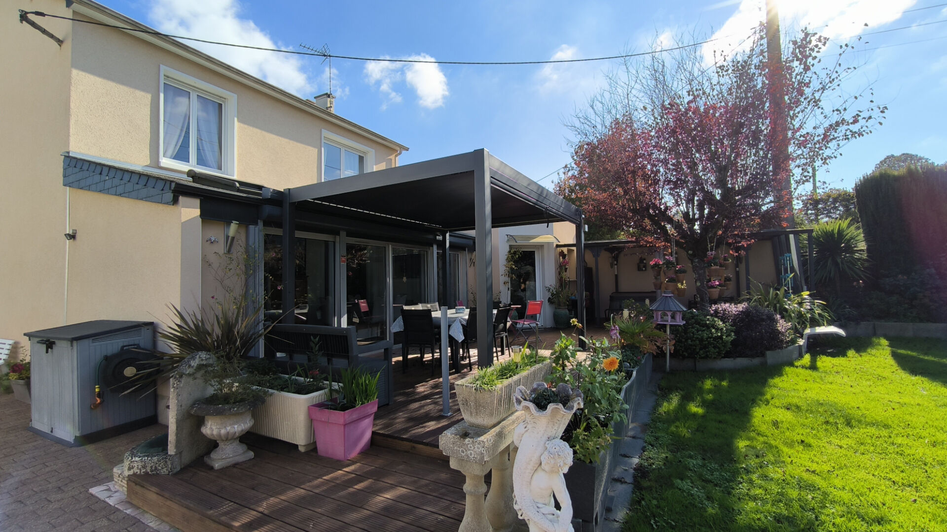 Maison SEGRE EN ANJOU BLEU (49500) 7 pièces 150.00 m²