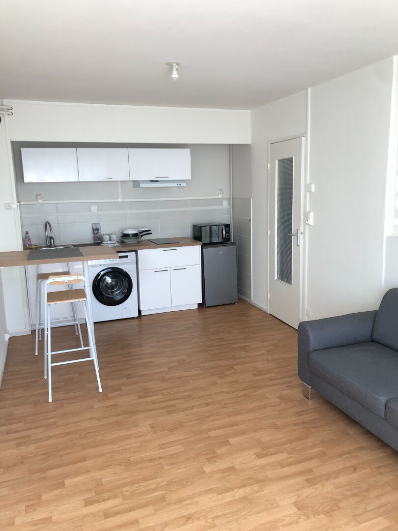 Appartement SEICHES SUR LE LOIR (49140) 1 pièce 32.74 m²