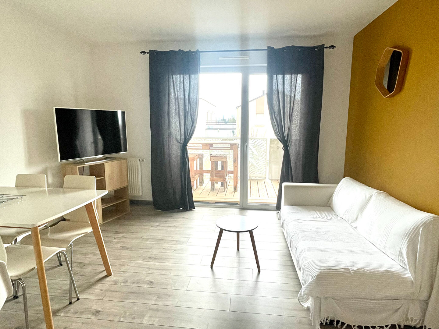Appartement ECOUFLANT (49000) 2 pi&egrave;ces 41.71 m&sup2;